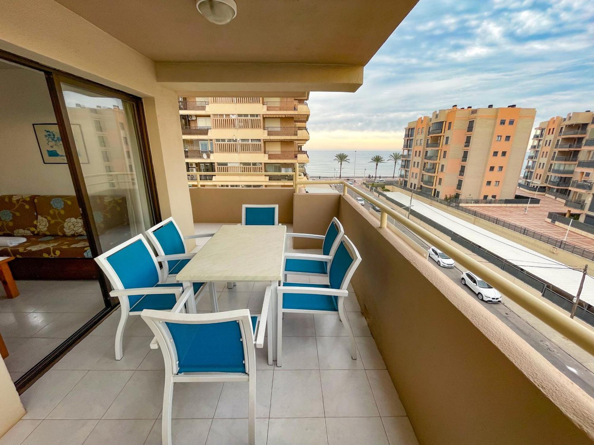 Appartement Riviera 3000 *